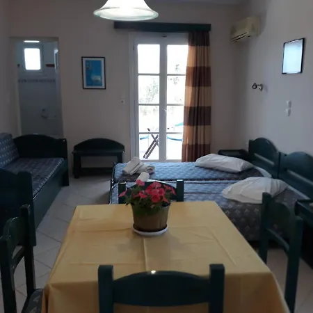 Joanna's On The * Pláka