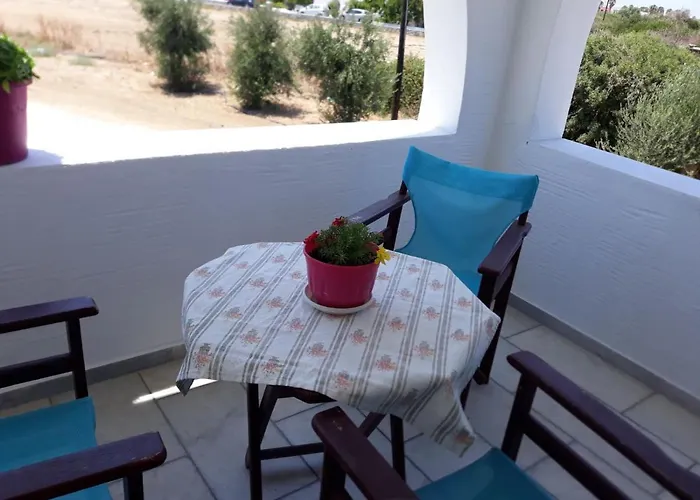 Joanna's On The * Pláka